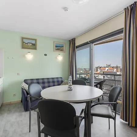 Ocean - 714 Apartment *